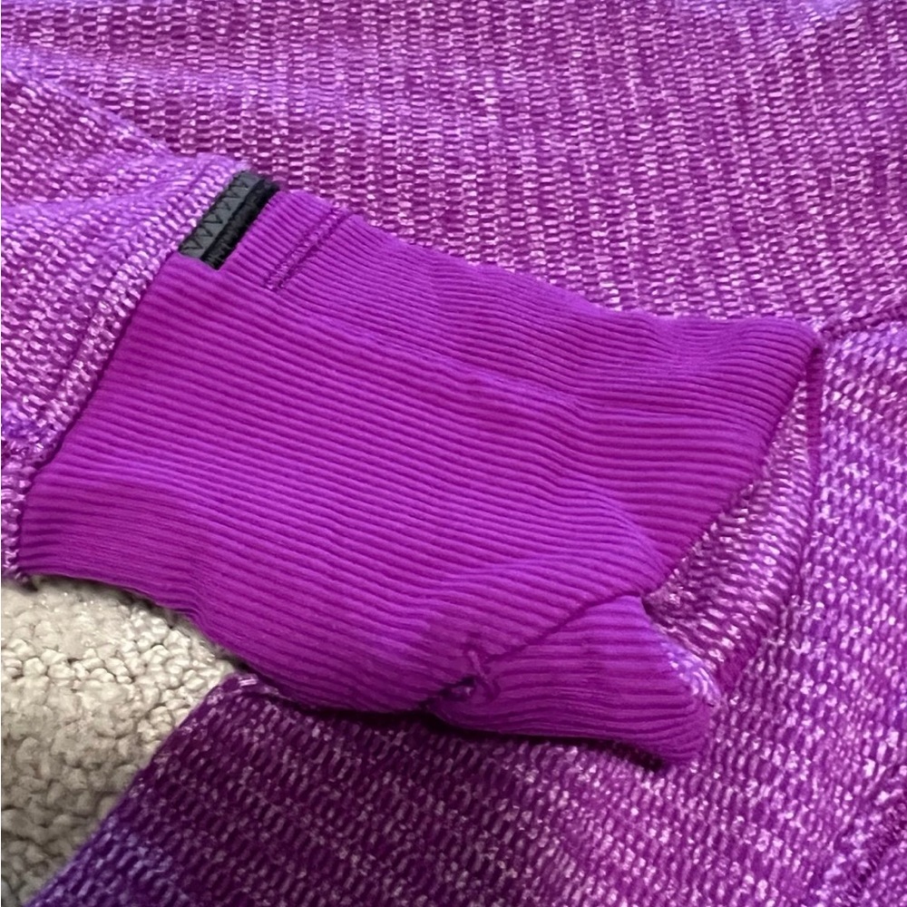 Lululemon Runderful half-zip pullover - Picture 4 of 7